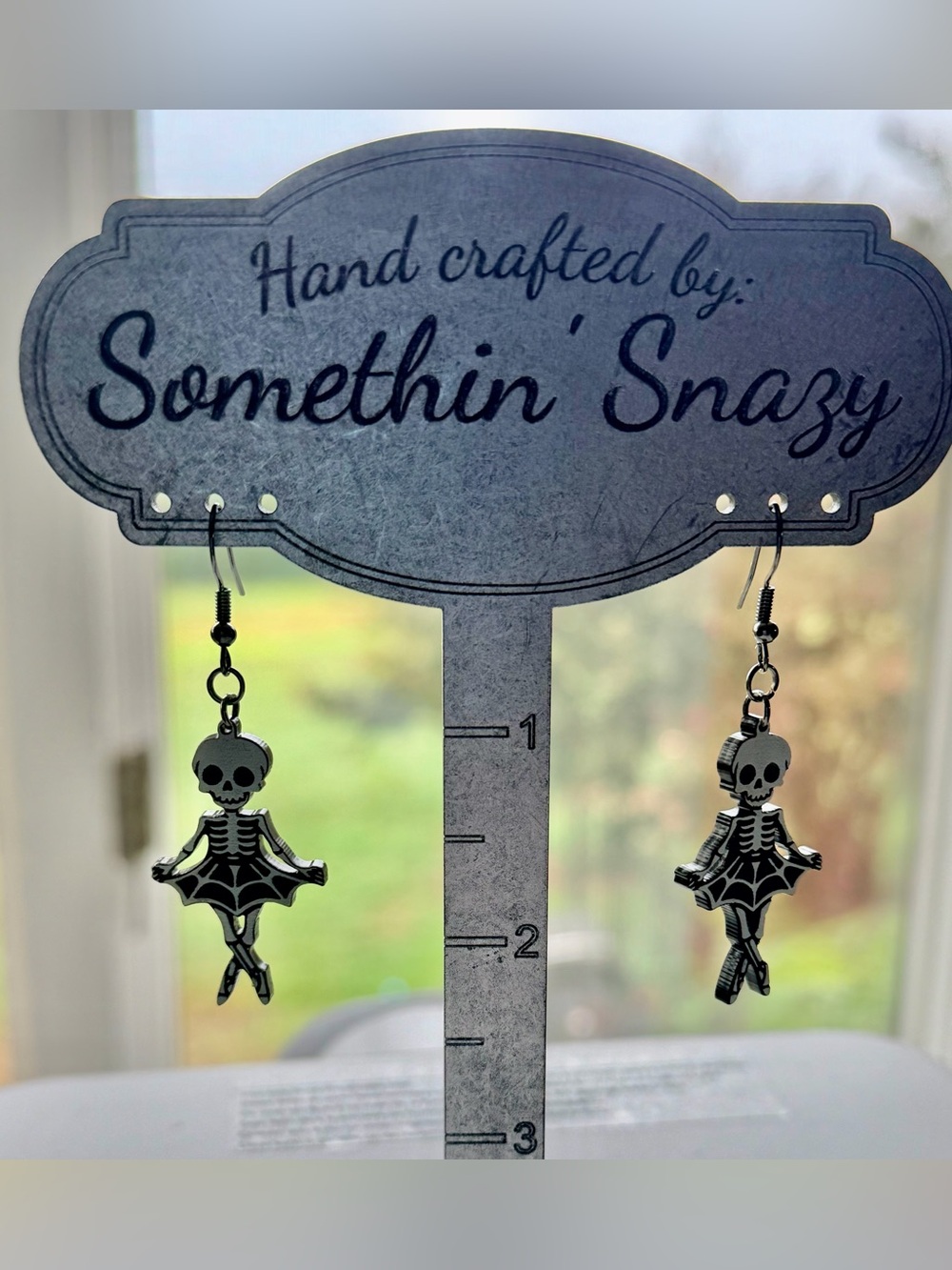 NEW 💀Handcrafted engraved Skullarina Dancing Earrings - Picture 4 of 4